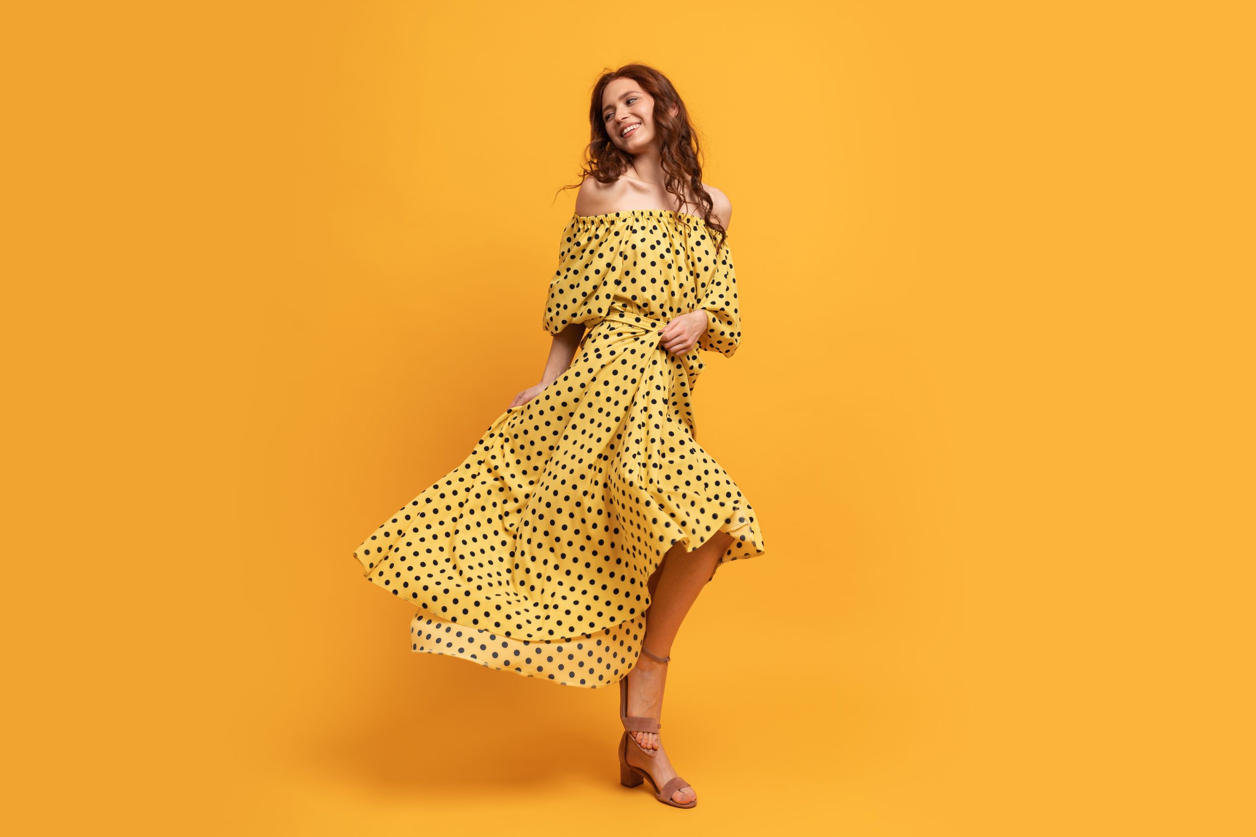 a yellow dress